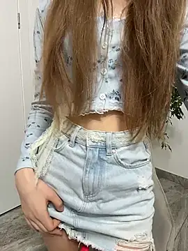 elikako online show from 04/15/26, 11:05