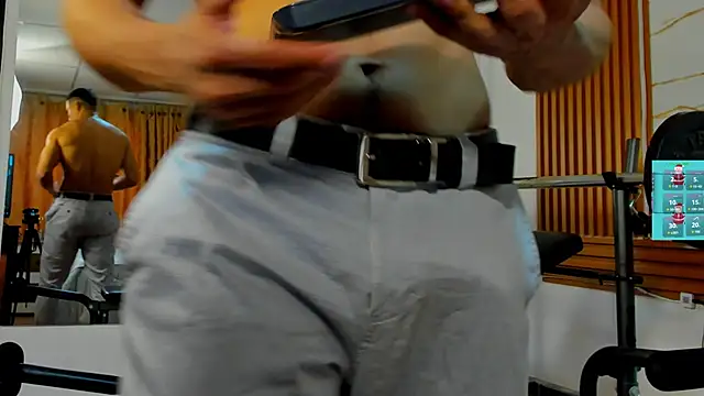 Snapshot of ChoreyTaiylor chatting on 12/20/25, 02:53 ChoreyTaiylor online show from 12/20/25, 02:53