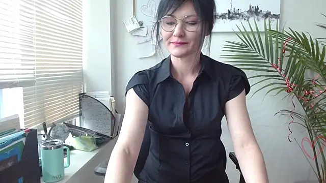 City Kat online show from 04/15/26, 04:33