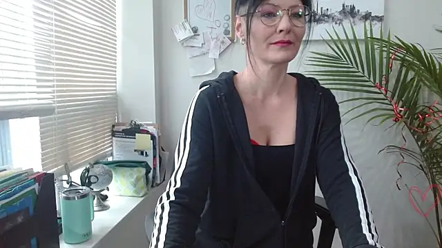 City Kat online show from 04/10/26, 02:13