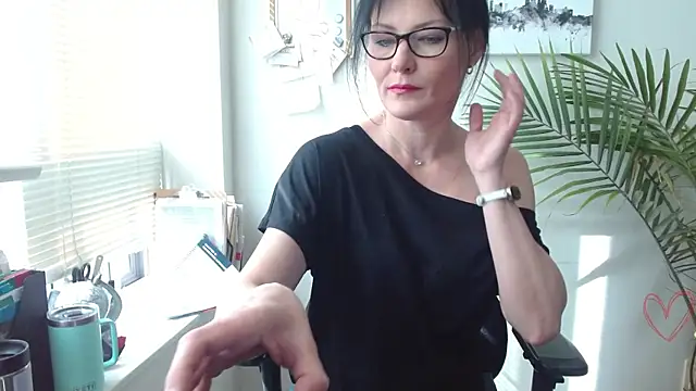 City Kat online show from 05/13/26, 01:51