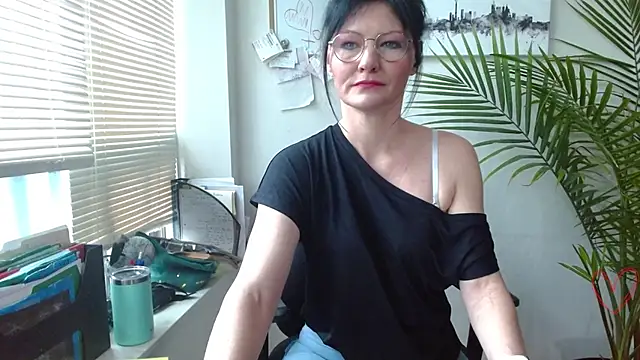 City Kat online show from 04/24/26, 02:30