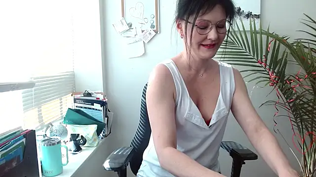 City Kat online show from 03/27/26, 03:24