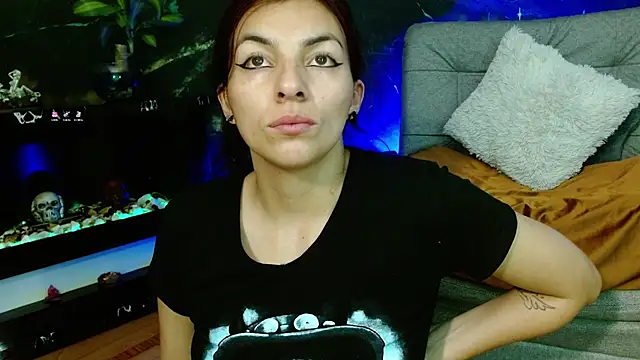 julieth sex1 online show from 07/03/26, 09:49