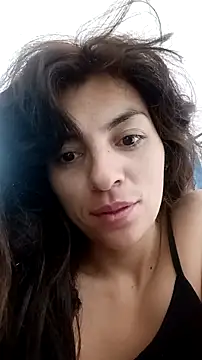 Snapshot of julieth_sex1 chatting on 12/21/25, 07:10 julieth sex1 online show from 12/21/25, 07:10