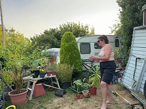 livespanishcouple online show from 07/23/26, 07:54
