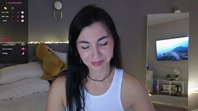 Mary love16 online show from 10/18/25, 01:35