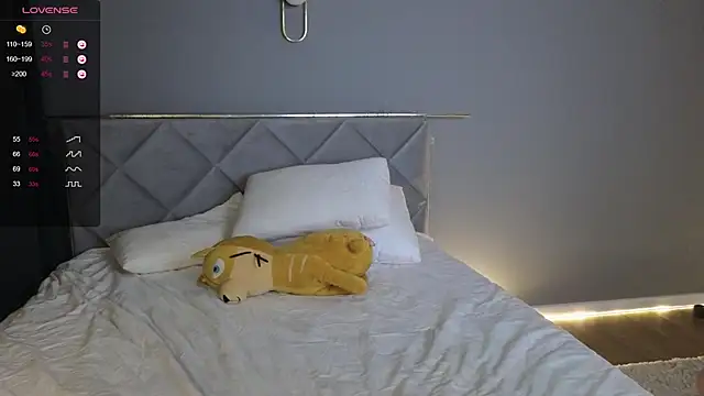 Mary love16 online show from 11/11/25, 07:14