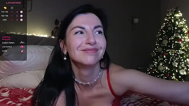 Mary love16 online show from 12/13/25, 08:04