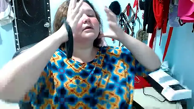 Snapshot of squirt322bbw chatting on 11/24/25, 07:14 squirt322bbw online show from 11/24/25, 07:14