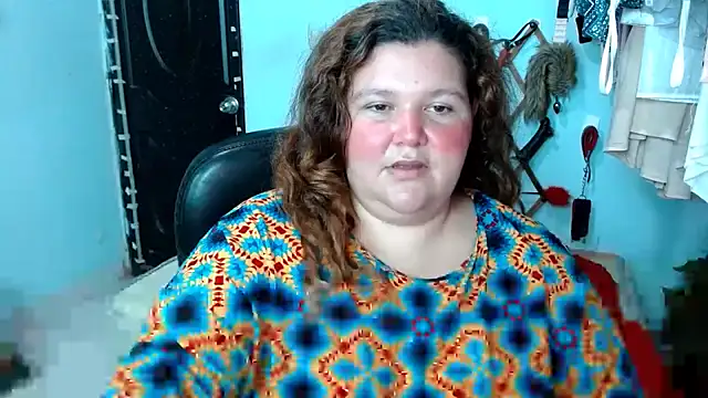 Snapshot of squirt322bbw chatting on 10/30/25, 05:43 squirt322bbw online show from 10/30/25, 05:43