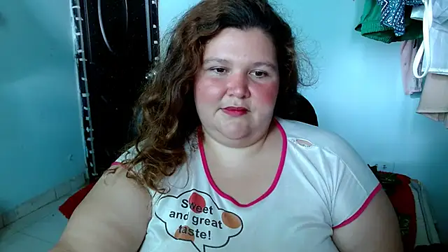 Snapshot of squirt322bbw chatting on 10/25/25, 07:14 squirt322bbw online show from 10/25/25, 07:14