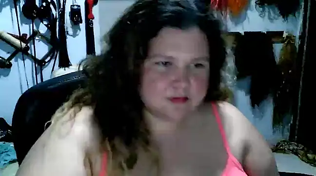 squirt322bbw online show from 03/04/25, 03:00