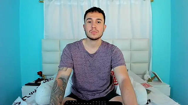 Snapshot of juan__jimenez chatting on 09/26/25, 07:21 juan jimenez online show from 09/26/25, 07:21