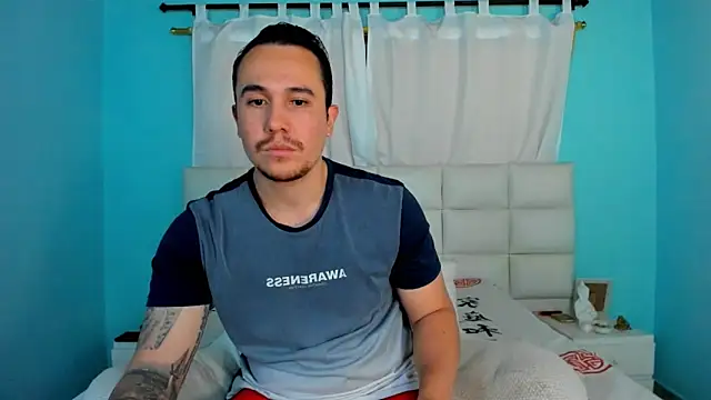 Snapshot of juan__jimenez chatting on 03/12/26, 06:45 juan jimenez online show from 03/12/26, 06:45