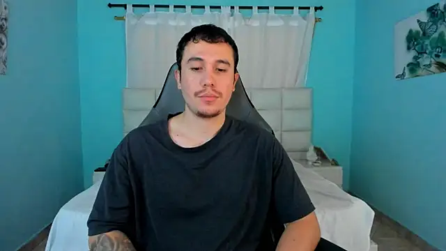 Snapshot of juan__jimenez chatting on 04/10/26, 08:27 juan jimenez online show from 04/10/26, 08:27