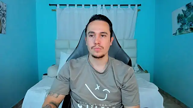 Snapshot of juan__jimenez chatting on 03/27/26, 09:49 juan jimenez online show from 03/27/26, 09:49