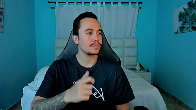 Snapshot of juan__jimenez chatting on 03/22/26, 12:47 juan jimenez online show from 03/22/26, 12:47