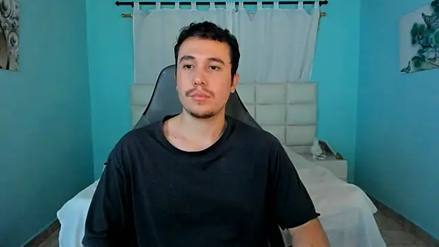 Snapshot of juan__jimenez chatting on 04/13/26, 09:19 juan jimenez online show from 04/13/26, 09:19