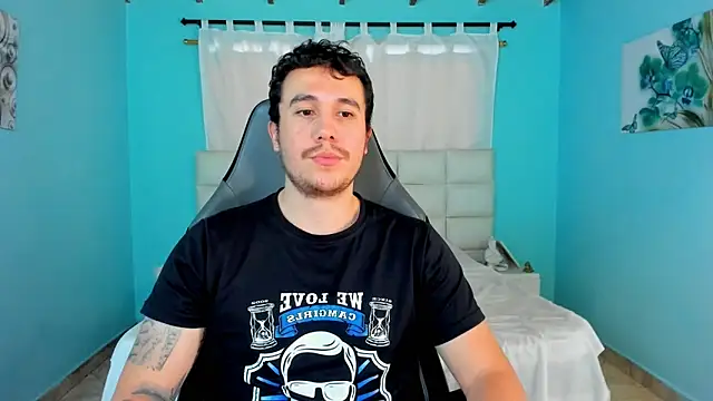 Snapshot of juan__jimenez chatting on 05/14/26, 03:53 juan jimenez online show from 05/14/26, 03:53