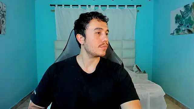 Snapshot of juan__jimenez chatting on 05/14/26, 12:51 juan jimenez online show from 05/14/26, 12:51