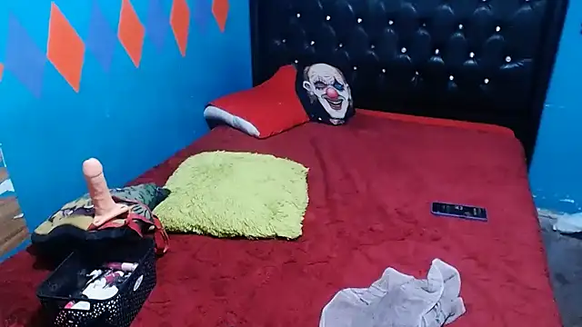 Snapshot of Dulce_domini chatting on 11/02/25, 12:59 Dulce domini online show from 11/02/25, 12:59