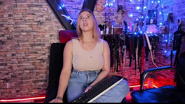 Liltildeman moon online show from 03/11/26, 11:32