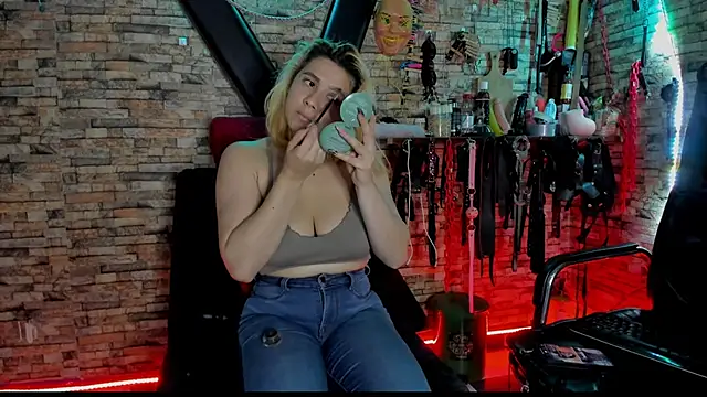 Liltildeman moon online show from 12/02/25, 02:45