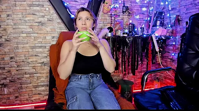 Liltildeman moon online show from 03/05/26, 11:32