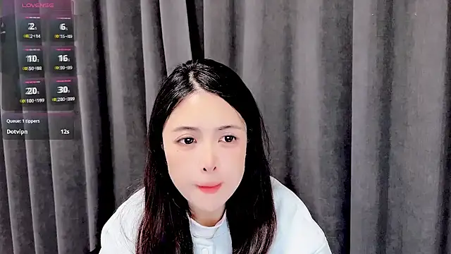 candy-yiyi online show from 03/31/26, 07:54