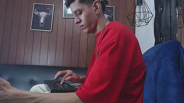 GaboReyes online show from 02/19/25, 05:49