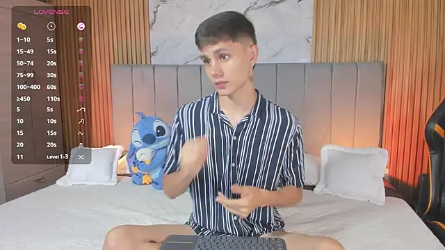 DustinLevine online show from 04/23/26, 12:22