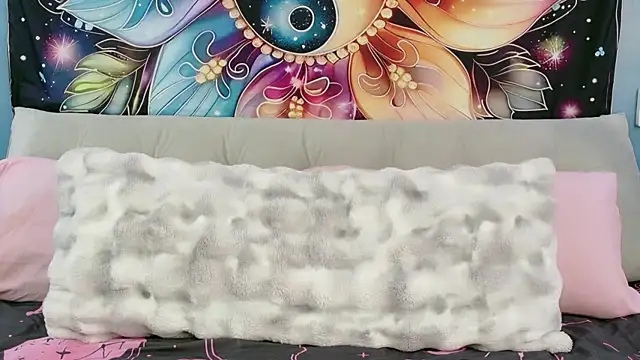 SaraBearXo online show from 02/28/26, 12:38