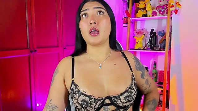 eymy-hadid online show from 10/20/25, 09:15