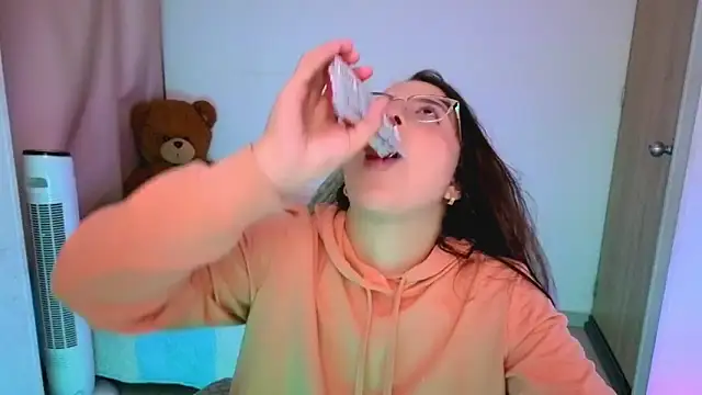  alicia z online show from 04/07/26, 06:10