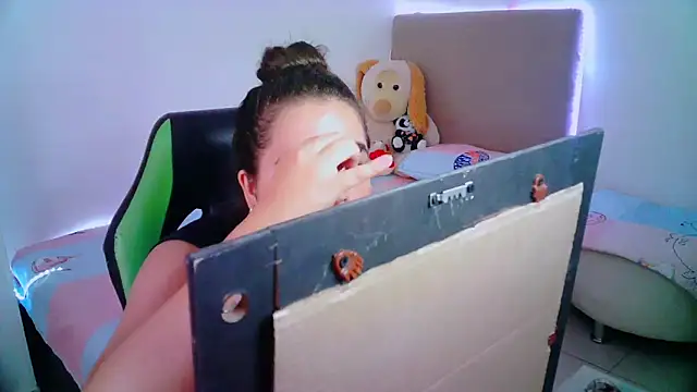  alicia z online show from 02/03/25, 06:17