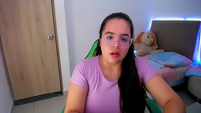  alicia z online show from 03/21/25, 10:06