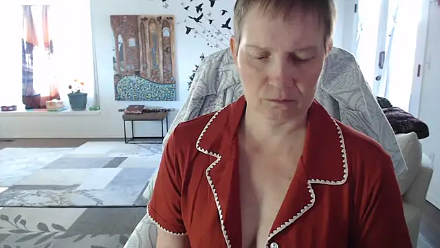 AuroraWillows online show from 12/05/25, 05:00