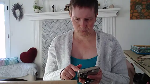 Snapshot of AuroraWillows chatting on 03/12/26, 03:38 AuroraWillows online show from 03/12/26, 03:38