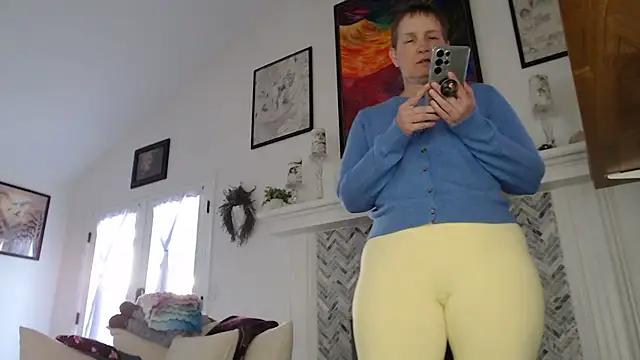 AuroraWillows online show from 11/27/25, 02:50