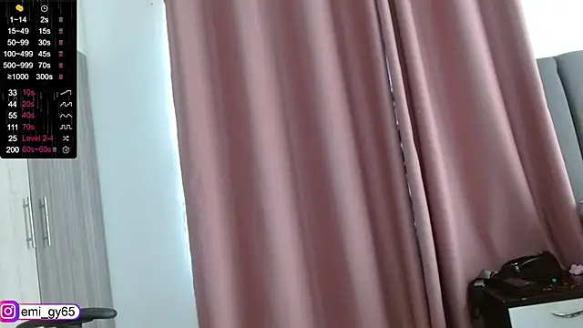 Snapshot of emilyn_grey1 chatting on 07/14/26, 04:13 emilyn grey1 online show from 07/14/26, 04:13