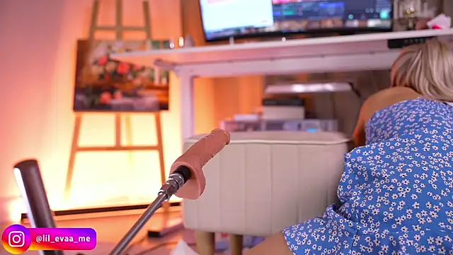 Lilevame online show from 10/25/25, 01:56