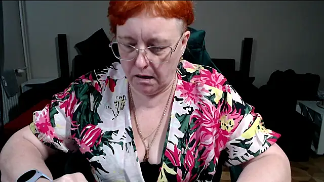 JoannaAndNeighbour online show from 02/24/26, 01:01