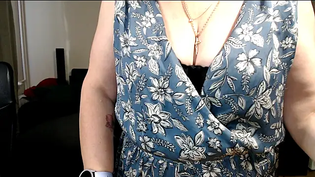 JoannaAndNeighbour online show from 03/02/26, 07:15