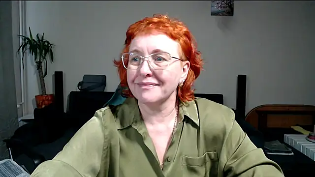 JoannaAndNeighbour online show from 03/26/26, 11:30