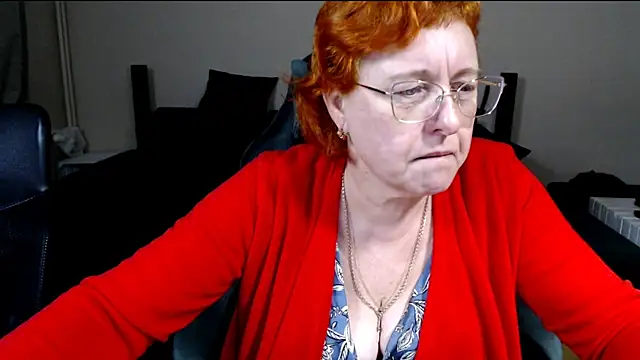 JoannaAndNeighbour online show from 02/05/26, 05:58