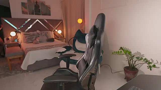 KateOwens online show from 10/25/25, 10:36