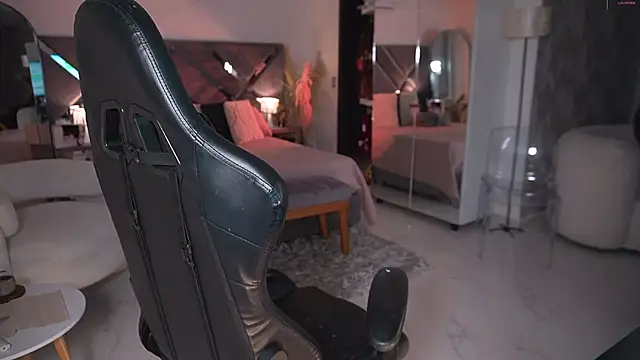 KateOwens online show from 09/18/25, 10:40