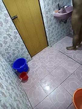 naughtyyboyfriend online show from 12/18/25, 12:31