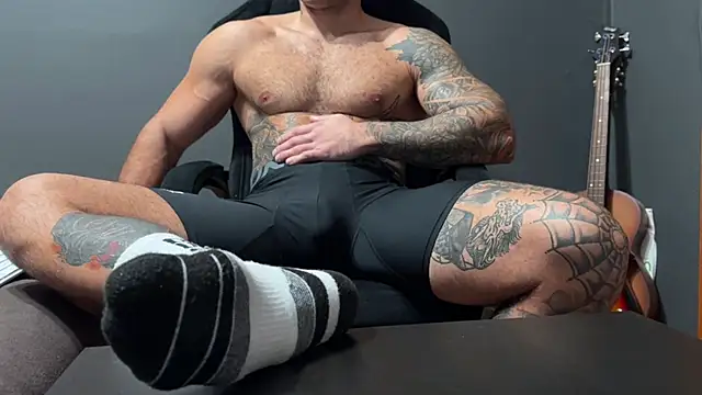 Mr YourGod online show from 11/03/25, 05:01